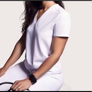 Women’s White Figs Scrub Set